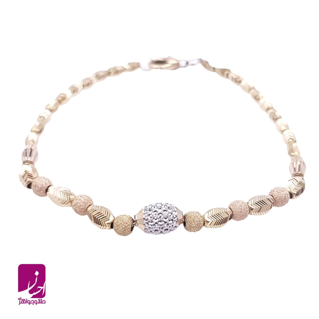 دستبند طلا گوی مات و تراش دار